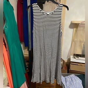 Old Navy Black and White Striped Top